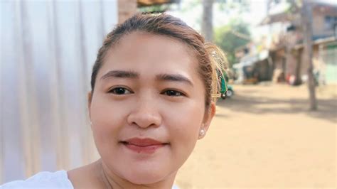 IYOTIN MO AKO HANGGAT PA SI KUMPARE MO!!!(POV).